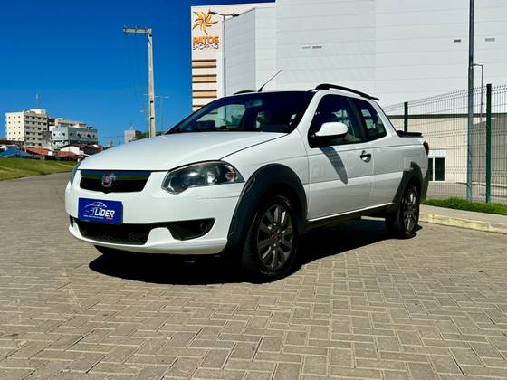 FIAT STRADA 1.6 MPI TREKKING CD 16V FLEX 3P MANUAL FIAT STRADA 1.6 MPI TREKKING CD 16V FLEX 3P MANUAL